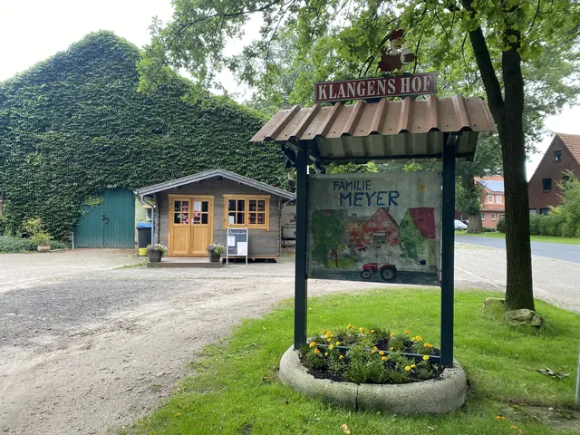 Photo of Wohnmobilstellplatz "Klangens Hof"