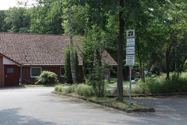 Photo of Wohnmobilstellplatz Osterwaldweg am Sportzentrum