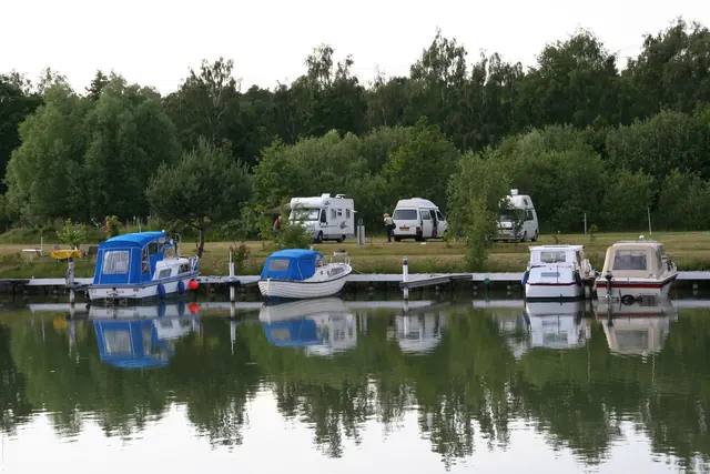 Photo of Wohnmobilstellplatz am Sportboothafen
