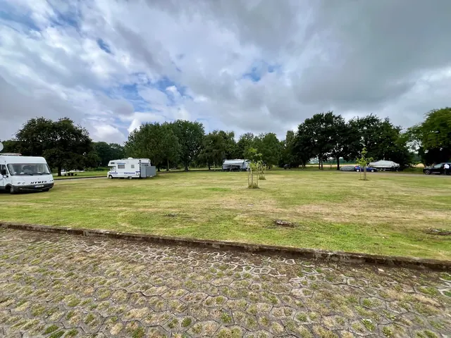 Photo of Wohnmobilstellplatz am Schiffsanleger Heisterholz